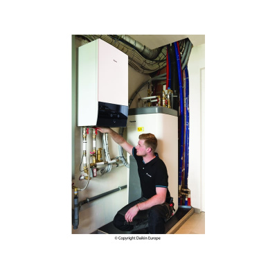 Daikin Altherma 3 H MT W Set EPRA12EW1 12,0 kW + ETBX12E9W Wärmepumpe + Hydromodul mit Heizstab 9 kW
