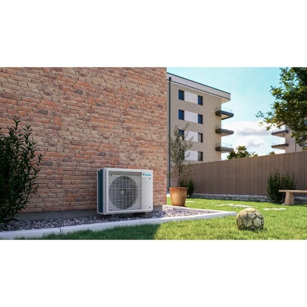 Daikin Set 4 Wandgeräte Emura WiFi 2,5/3,4 kW 2 x FTXJ25AW9 + 2 x FTXJ35AW + 4MXM80A8 Klimaanlage